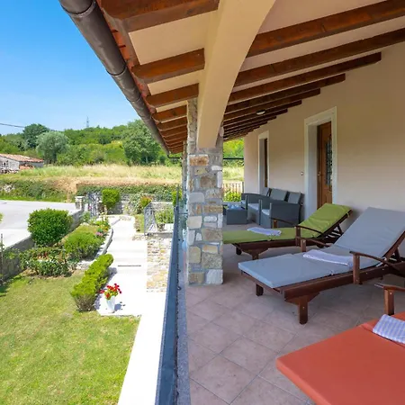 Milena Casa de Férias Kršan